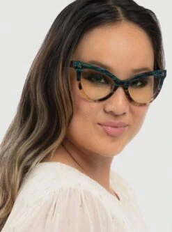 GUNNAR X Tokidoki SANDy Amber Tint Blue Light Glasses -Funko Toys Shop 33309005 av2 1