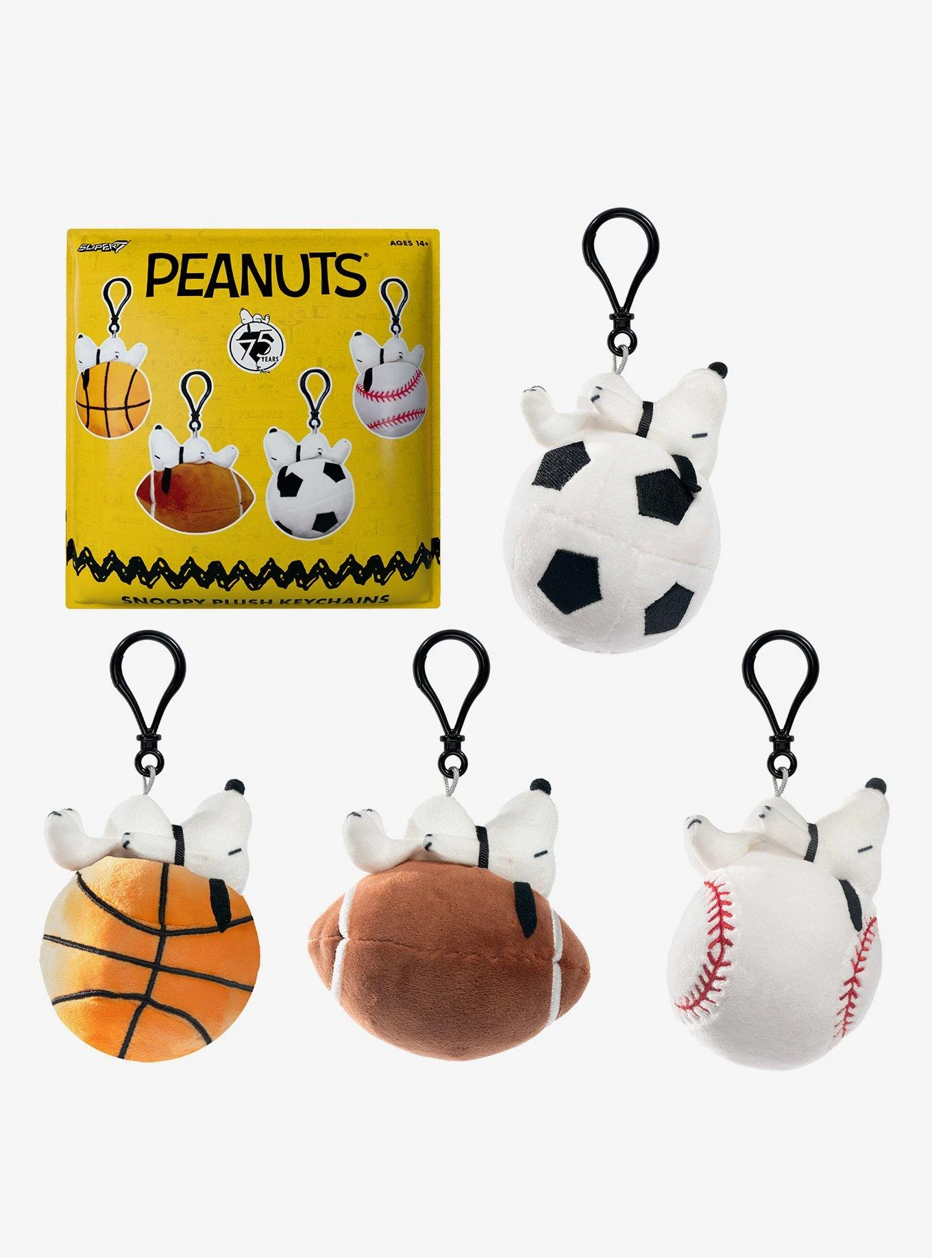 Super7 Peanuts Snoopy Sports Blind Bag Plush Bag Clip 1 Super7 Peanuts Snoopy Sports Blind Bag Plush Bag Clip