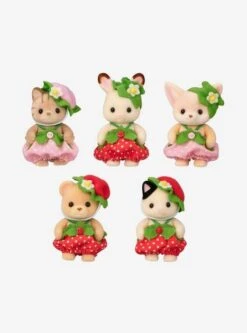Epoch Calico Critters Very Berry Babies Blind Box Figure