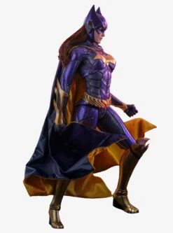 DC Comics Batgirl Purple And Gold Version 1:6 Figure By Hot Toys